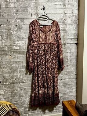 Boho Long-Sleeve Floral Maxi Dress in Mauve Pink